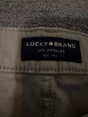Lucky Brand Men’s Classic Straight Khaki Pants